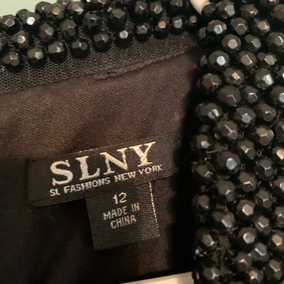 High low dress - Picture 3 of 4